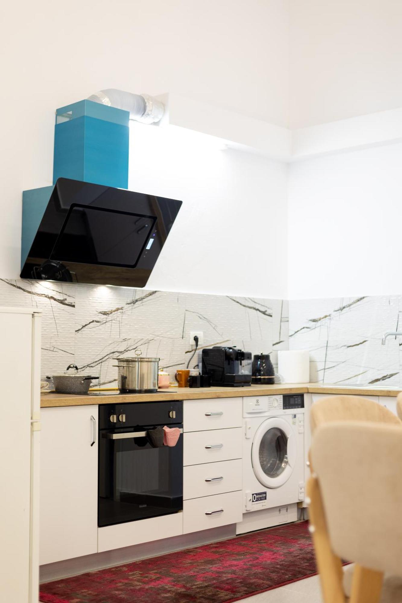 Free Parking Sudio Tirana Apartment Exterior foto